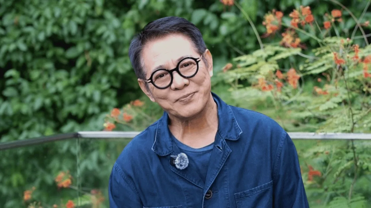 Jet Li addressing viewers on his official video channel