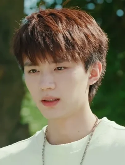 Zhou Yiran in the 2021 drama The Sweetest Secret