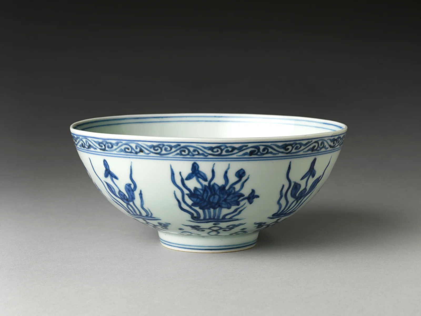 Zhengde period Chinese blue-and-white porcelain bowl painted with lotuses and scrolling leaves