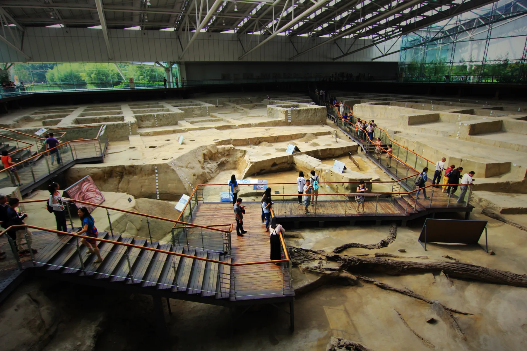 Archaeological landscape and visitor paths at Chengdu's Jinsha site