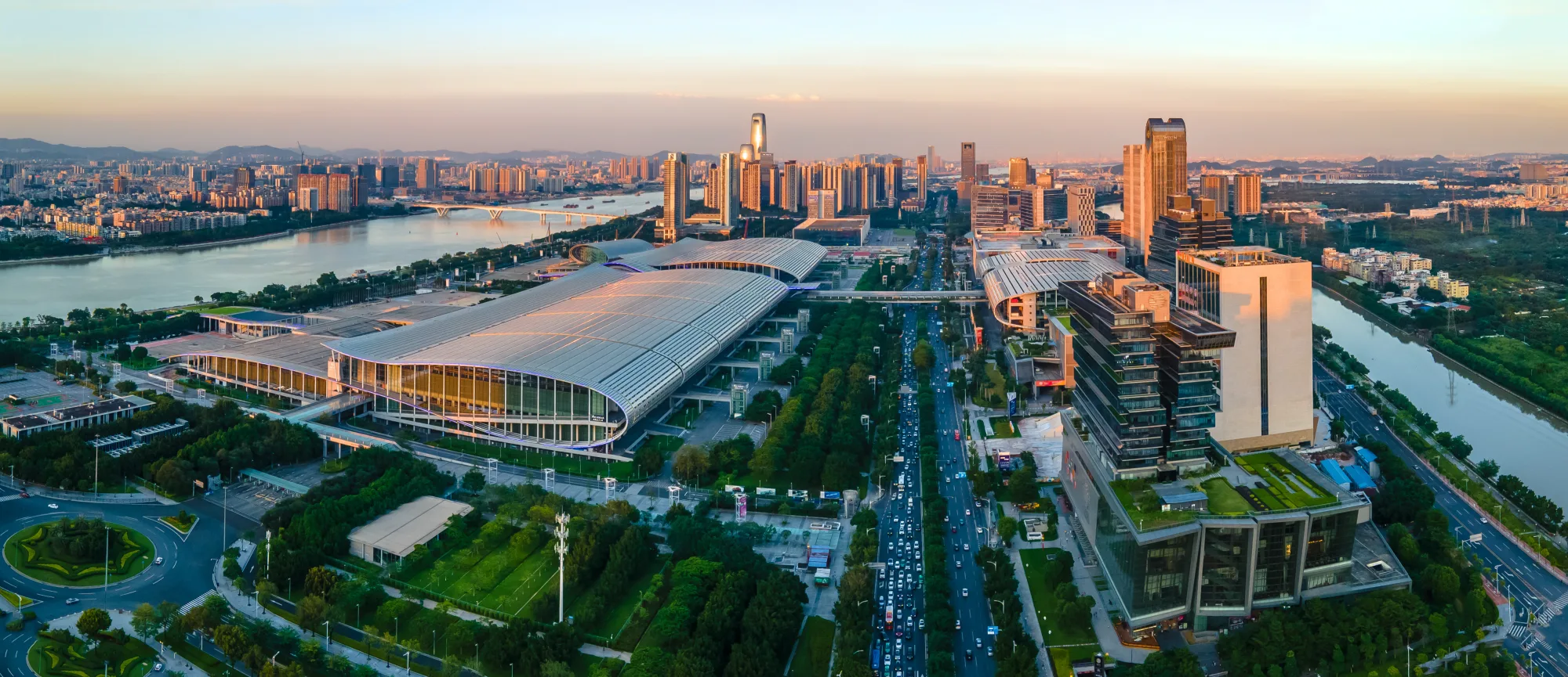 Aerial view of the Guangzhou Pazhou exhibition district and its enormous connected halls