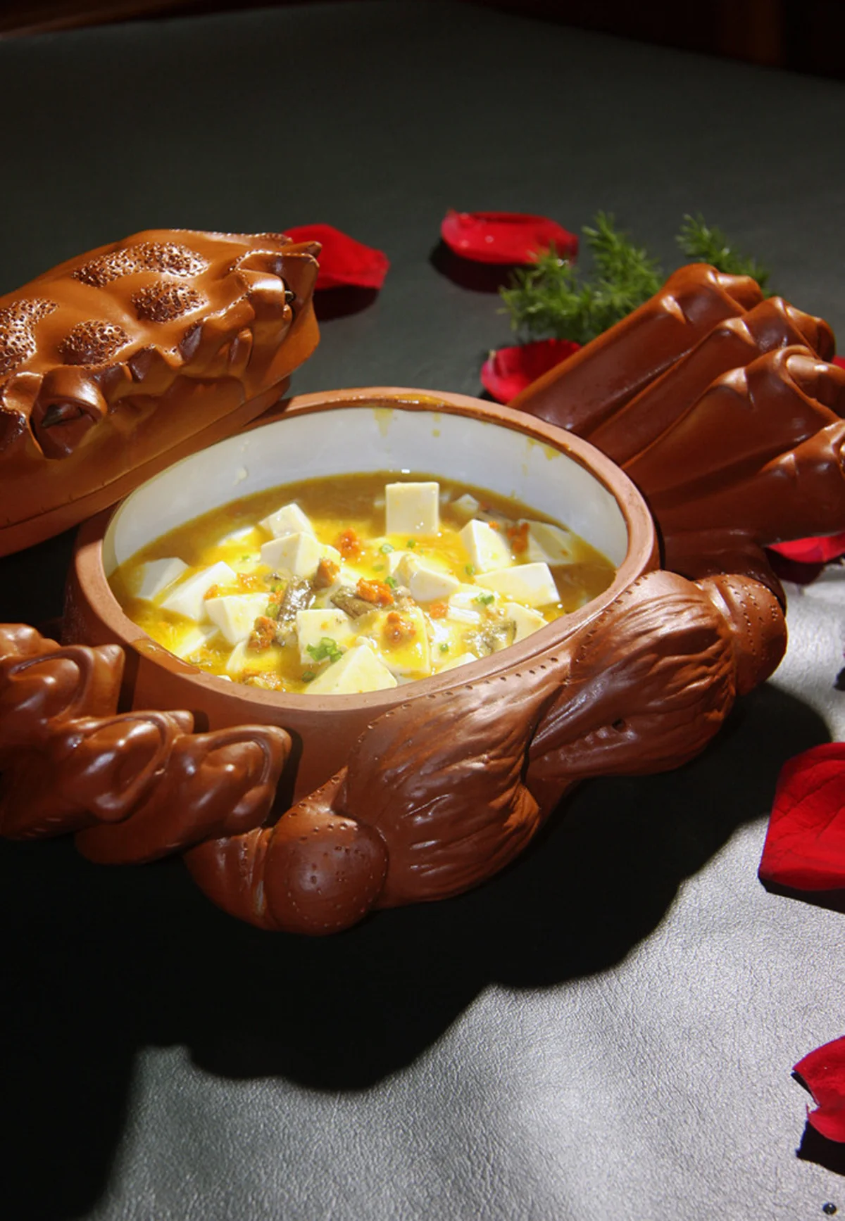Shanghai crab tofu with soft tofu and golden crab roe sauce