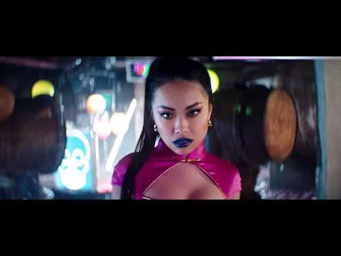 Vinida Weng in Run This official music video