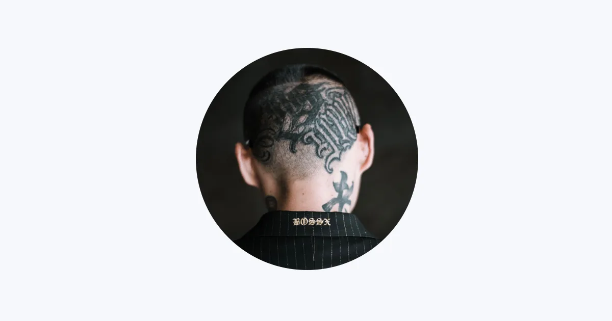 Xie Di in his official Apple Music portrait representing Sichuan dialect rap
