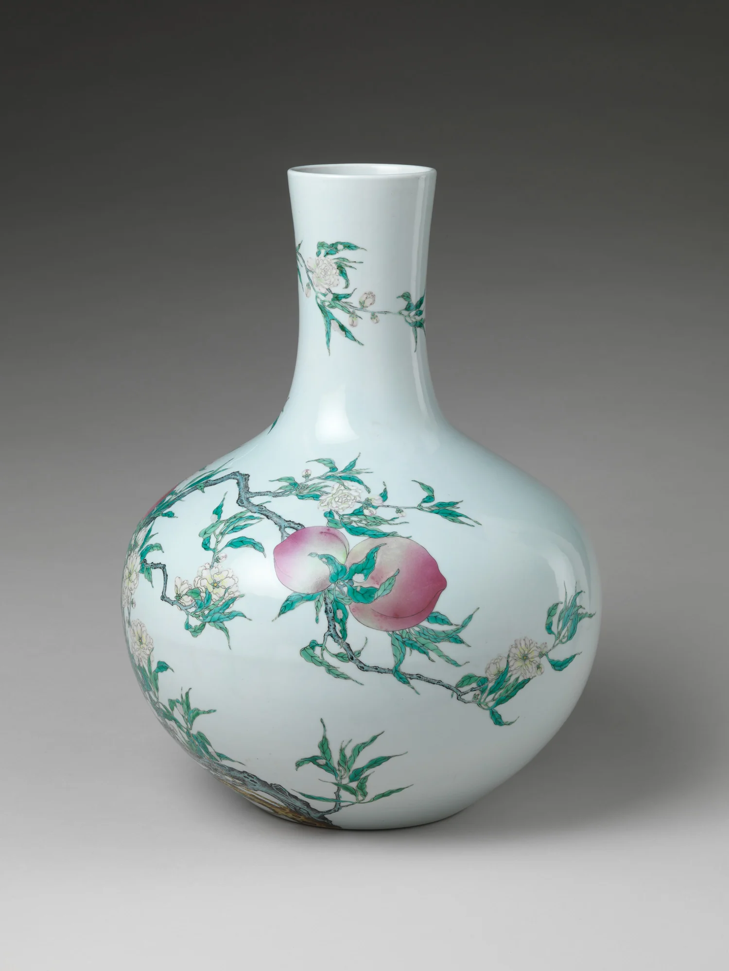 The Metropolitan Museum of Art's high-resolution photograph of a Jingdezhen porcelain vase painted with nine peaches and flowering branches